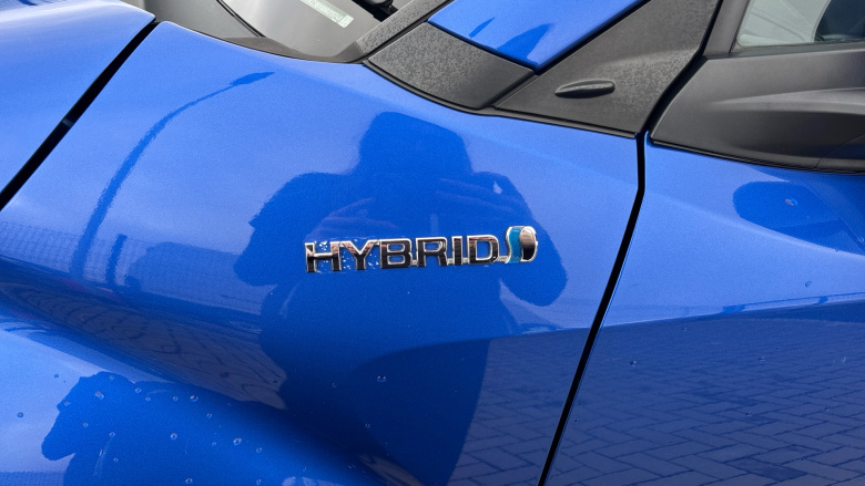 Toyota C-HR 1.8 Hybrid Icon 5dr CVT Hybrid Hatchback